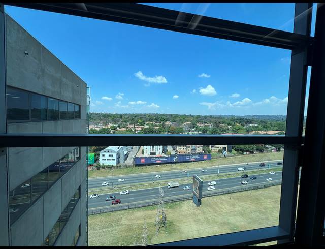 184M² OFFICE TO LET IN MELROSE ARCH
